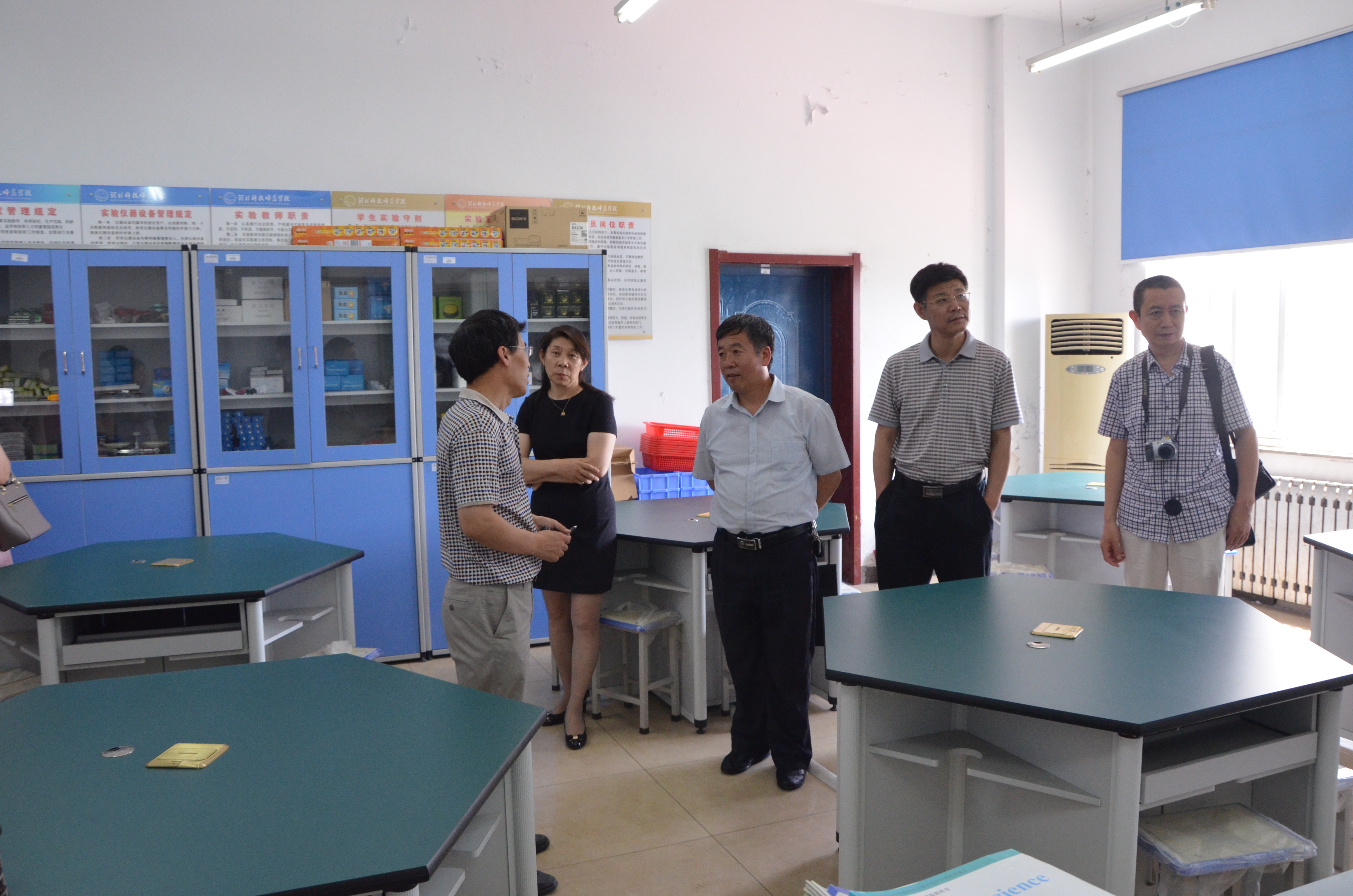唐山师范学院领导来我校参观考察