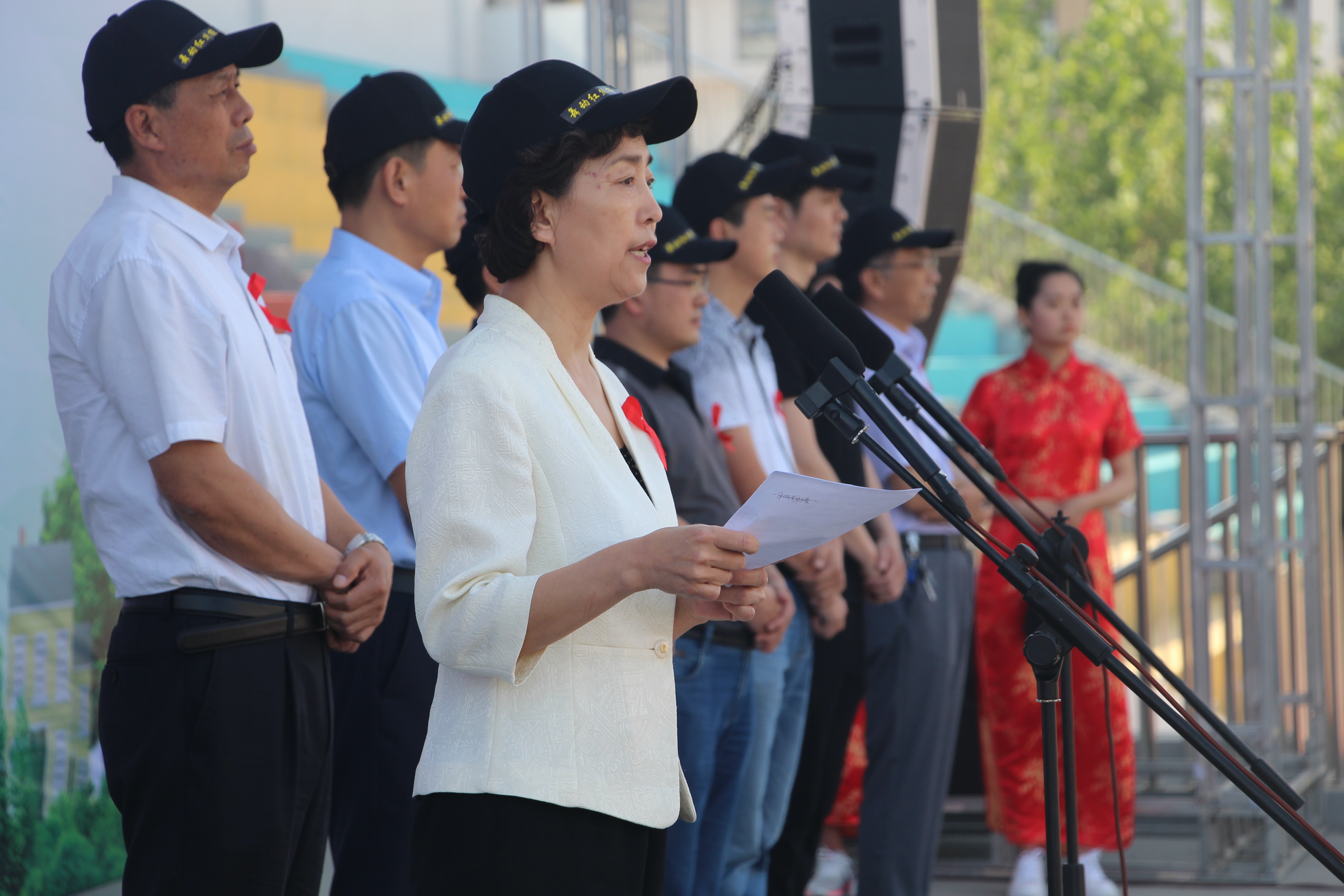 委员会副主任,秦皇岛市卫生和计划生育委员会党组书记,主任刘瑞玲致辞