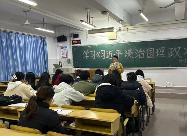 2025-10-24 19:14:04.355000