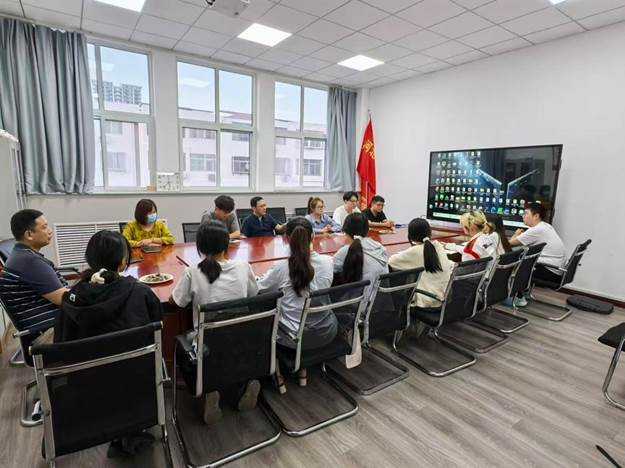 https://cjxy.hevttc.edu.cn/__local/1/16/8F/80948504CC6AF088F86FFA6C61A_2046227D_1BEC8.jpg