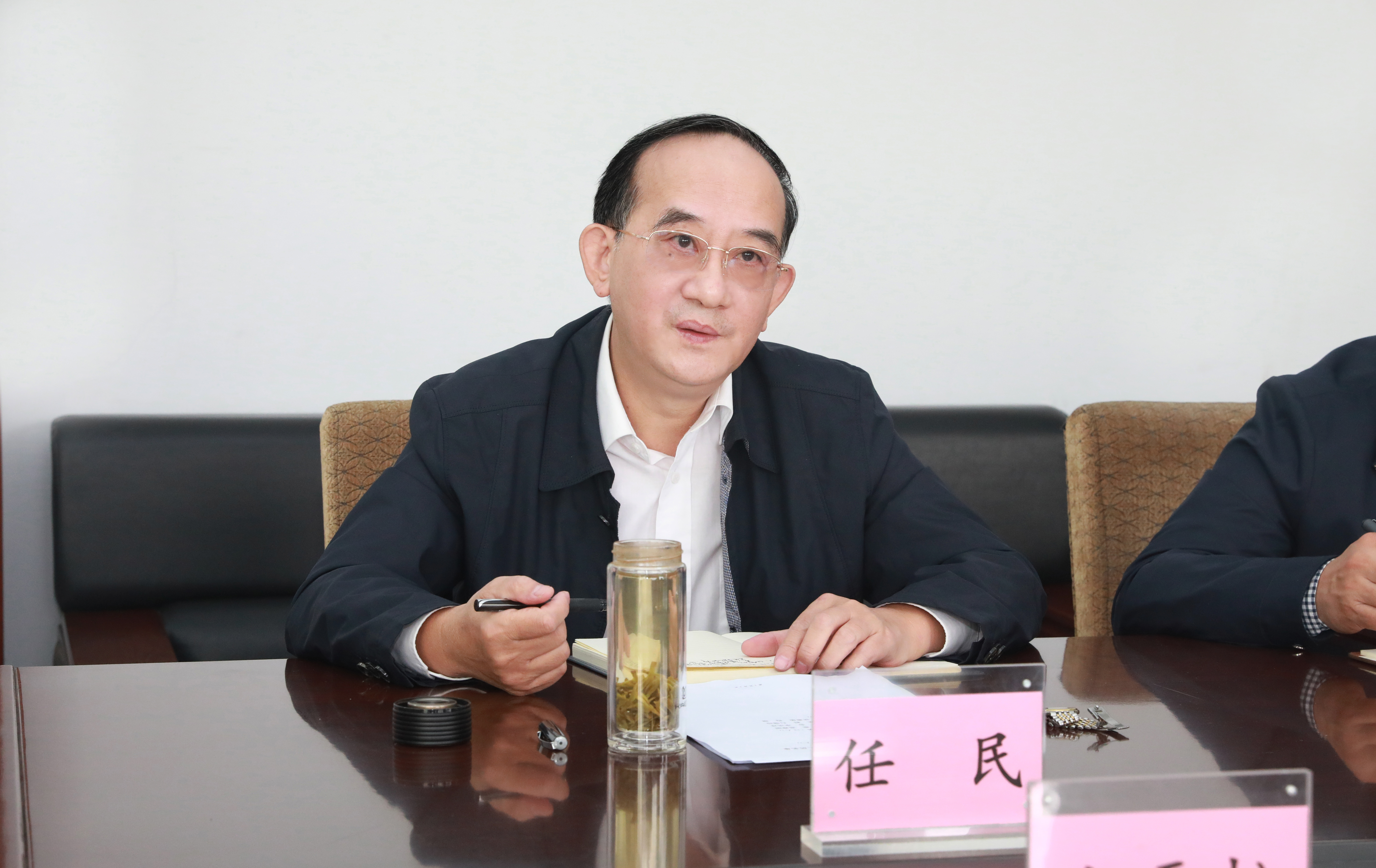 【主题教育】校领导到开发区校区就思政课建设进行调研