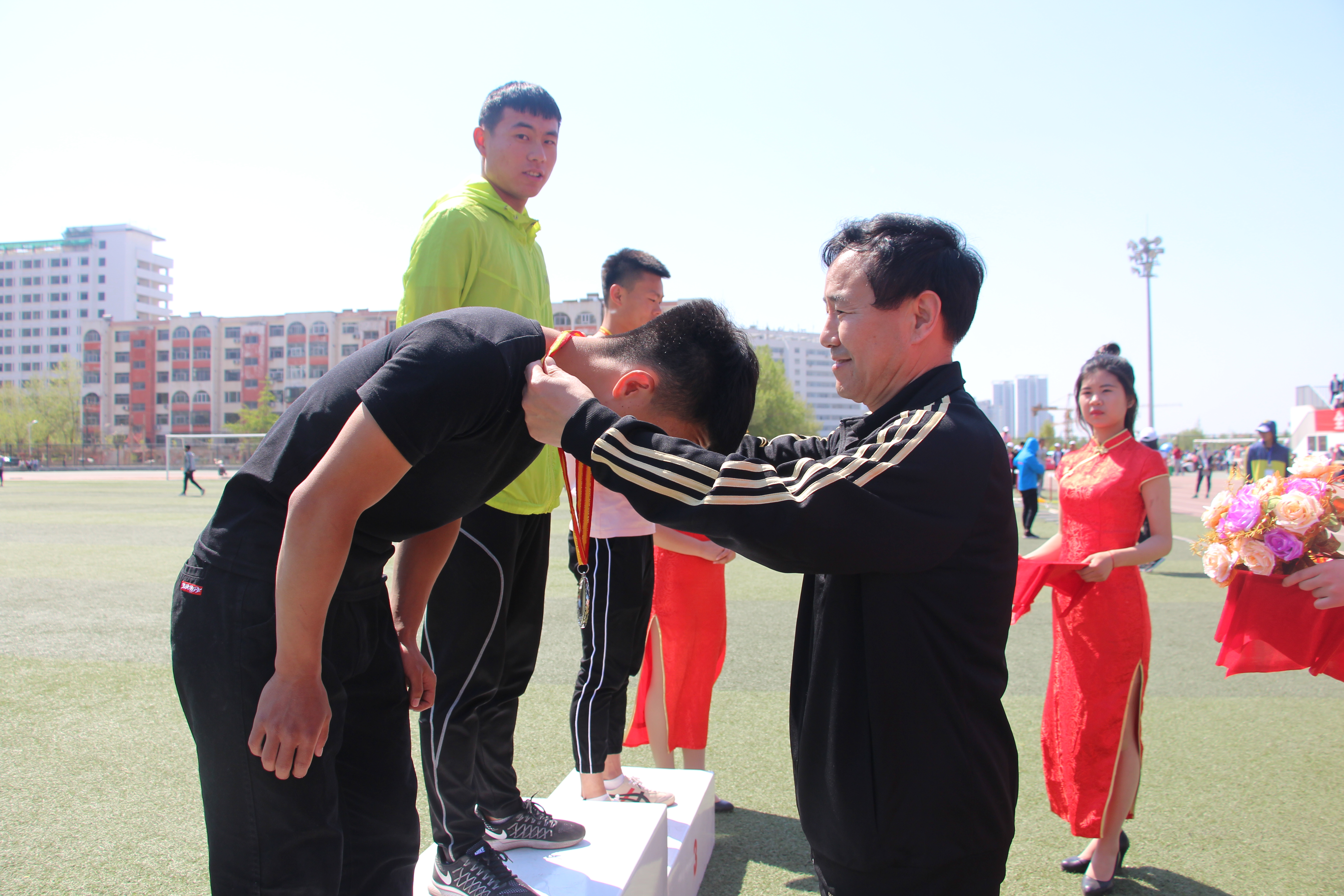 我校2017年春季田径运动会闭幕