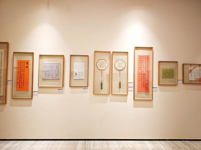 56e9ce893702d35b7de4ad7fed270fb