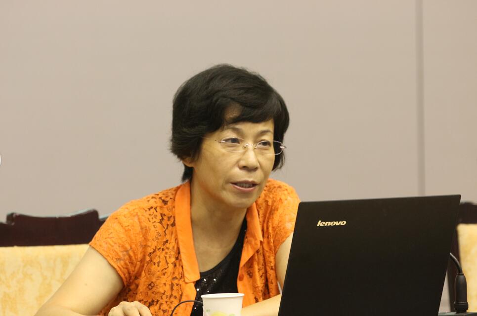 河北省委党校陈秀梅教授解读《关于新形势下党内政治生活的若干准则》